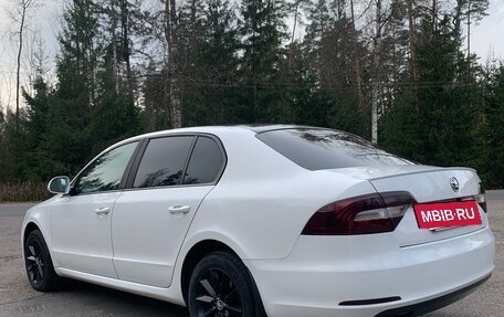 Skoda Superb III рестайлинг, 2014 год, 980 000 рублей, 4 фотография