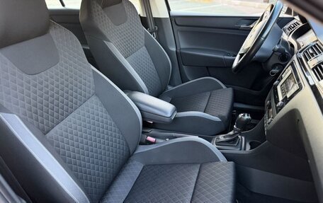 Skoda Rapid I, 2015 год, 1 199 000 рублей, 9 фотография
