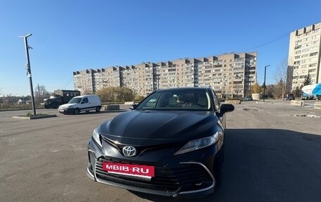 Toyota Camry, 2021 год, 3 090 000 рублей, 3 фотография