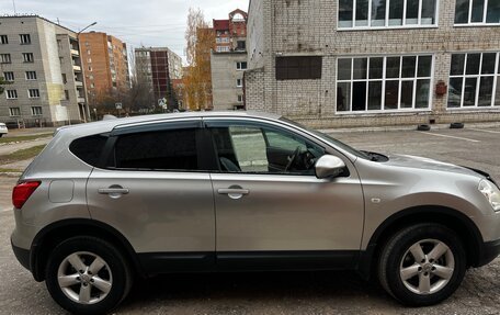 Nissan Qashqai, 2008 год, 700 000 рублей, 2 фотография