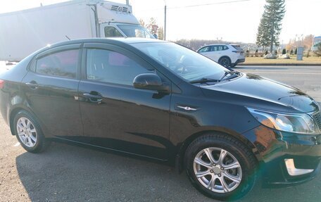 KIA Rio III рестайлинг, 2012 год, 700 000 рублей, 2 фотография