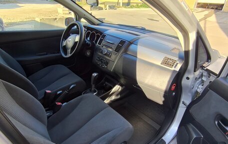 Nissan Tiida, 2012 год, 900 000 рублей, 9 фотография