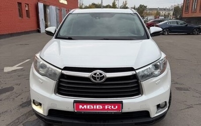Toyota Highlander III, 2015 год, 2 100 000 рублей, 1 фотография