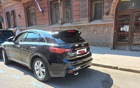 Infiniti FX II, 2012 год, 2 200 000 рублей, 2 фотография