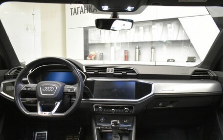 Audi Q3, 2021 год, 3 650 000 рублей, 9 фотография