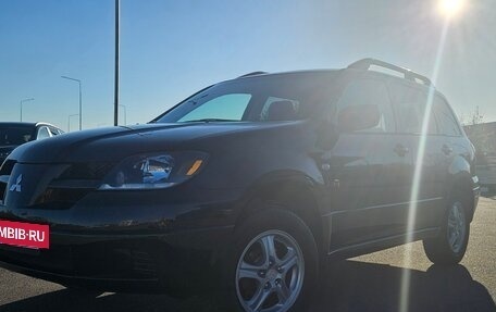 Mitsubishi Outlander III рестайлинг 3, 2003 год, 675 000 рублей, 7 фотография