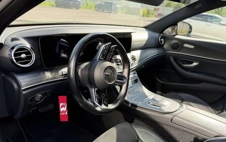 Mercedes-Benz E-Класс, 2020 год, 4 600 000 рублей, 4 фотография