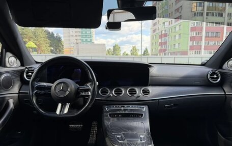 Mercedes-Benz E-Класс, 2020 год, 4 600 000 рублей, 7 фотография
