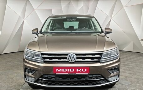 Volkswagen Tiguan II, 2018 год, 2 045 000 рублей, 7 фотография