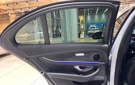 Mercedes-Benz E-Класс, 2020 год, 4 450 000 рублей, 2 фотография