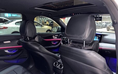 Mercedes-Benz E-Класс, 2020 год, 4 450 000 рублей, 7 фотография