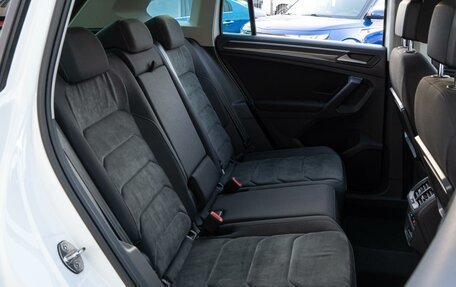 Volkswagen Tiguan II, 2019 год, 2 840 000 рублей, 7 фотография