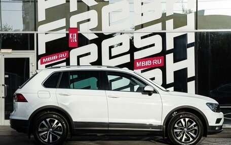 Volkswagen Tiguan II, 2019 год, 2 840 000 рублей, 5 фотография