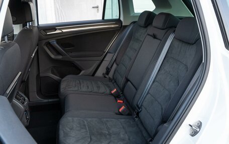 Volkswagen Tiguan II, 2019 год, 2 840 000 рублей, 9 фотография