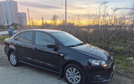 Volkswagen Polo VI (EU Market), 2011 год, 830 000 рублей, 3 фотография