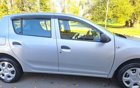 Renault Sandero II рестайлинг, 2014 год, 670 000 рублей, 3 фотография