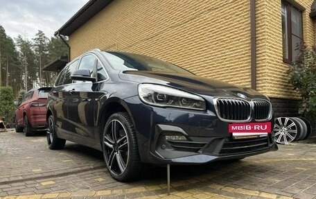 BMW 2 серия Grand Tourer F46 рестайлинг, 2018 год, 2 550 000 рублей, 2 фотография
