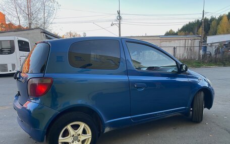 Toyota Yaris III, 2002 год, 330 000 рублей, 3 фотография