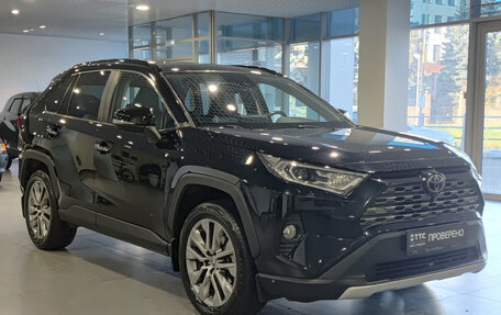 Toyota RAV4, 2022 год, 3 770 000 рублей, 3 фотография