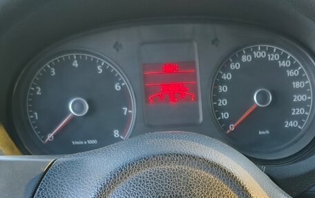 Volkswagen Polo VI (EU Market), 2011 год, 500 000 рублей, 6 фотография