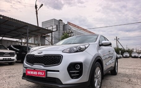 KIA Sportage IV рестайлинг, 2018 год, 2 099 000 рублей, 1 фотография