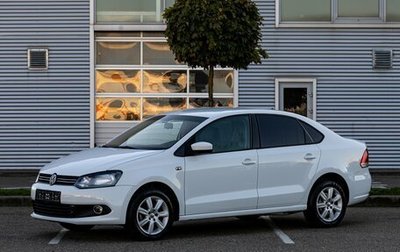 Volkswagen Polo VI (EU Market), 2013 год, 855 000 рублей, 1 фотография