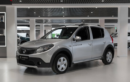 Renault Sandero I, 2014 год, 785 000 рублей, 1 фотография
