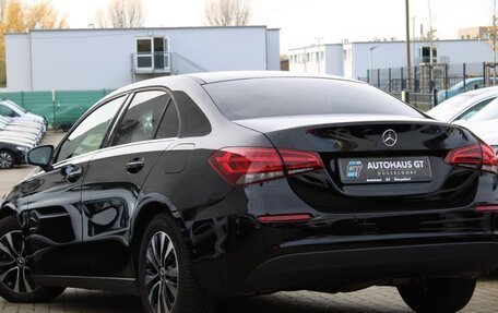 Mercedes-Benz A-Класс, 2022 год, 3 550 000 рублей, 6 фотография