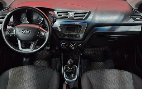 KIA Rio III рестайлинг, 2014 год, 955 000 рублей, 9 фотография