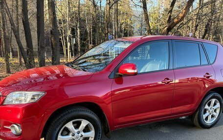 Toyota RAV4, 2011 год, 1 600 000 рублей, 3 фотография