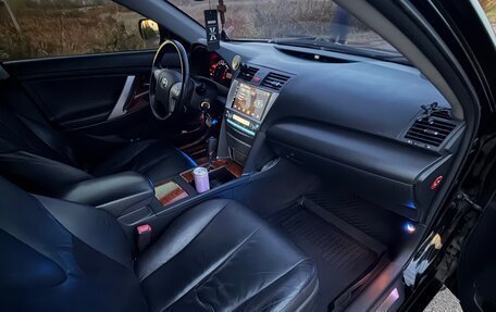 Toyota Camry, 2008 год, 1 150 000 рублей, 13 фотография