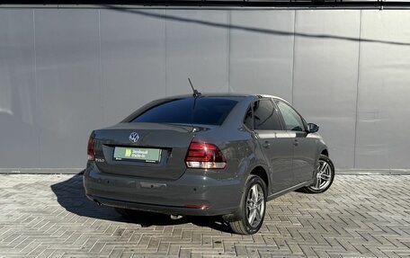 Volkswagen Polo VI (EU Market), 2018 год, 990 000 рублей, 2 фотография