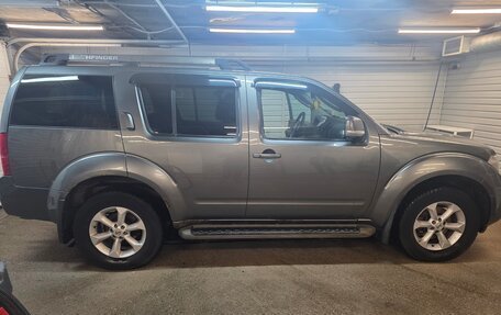 Nissan Pathfinder, 2007 год, 650 000 рублей, 3 фотография
