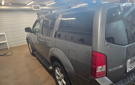 Nissan Pathfinder, 2007 год, 650 000 рублей, 2 фотография