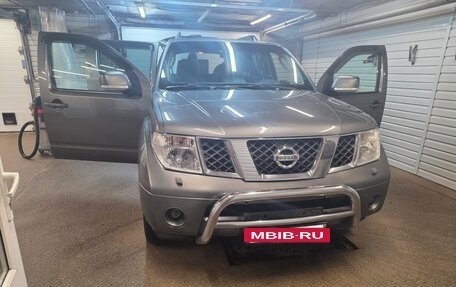 Nissan Pathfinder, 2007 год, 650 000 рублей, 4 фотография