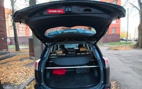 Toyota RAV4, 2017 год, 2 550 000 рублей, 6 фотография