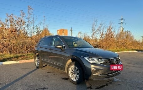 Volkswagen Tiguan II, 2021 год, 3 150 000 рублей, 7 фотография