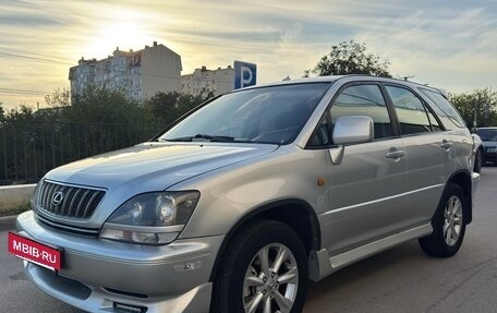 Lexus RX IV рестайлинг, 2001 год, 920 000 рублей, 7 фотография