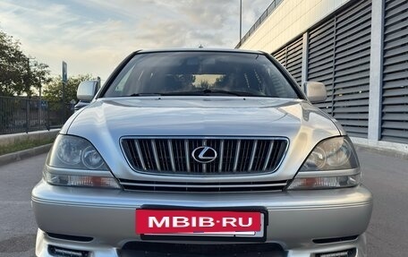 Lexus RX IV рестайлинг, 2001 год, 920 000 рублей, 9 фотография