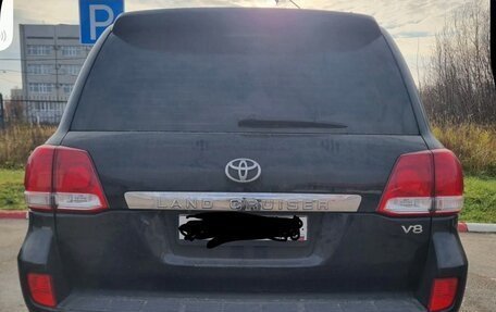 Toyota Land Cruiser 200, 2008 год, 2 500 000 рублей, 2 фотография