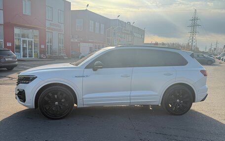 Volkswagen Touareg III, 2018 год, 4 700 000 рублей, 3 фотография
