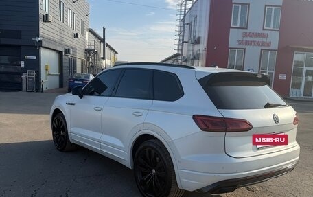 Volkswagen Touareg III, 2018 год, 4 700 000 рублей, 4 фотография
