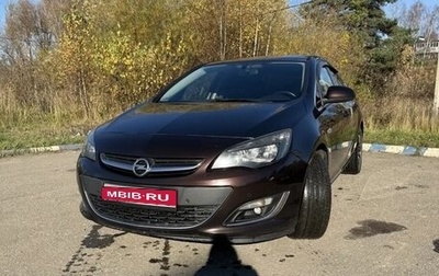 Opel Astra J, 2014 год, 890 000 рублей, 1 фотография