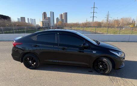 Hyundai Solaris II рестайлинг, 2017 год, 1 450 000 рублей, 6 фотография