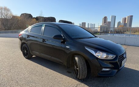 Hyundai Solaris II рестайлинг, 2017 год, 1 450 000 рублей, 7 фотография