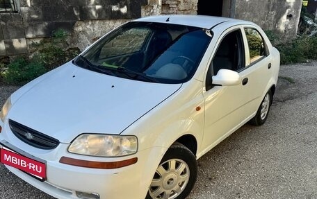 Chevrolet Aveo III, 2004 год, 310 000 рублей, 2 фотография