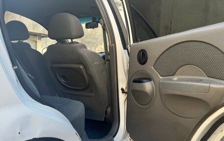 Chevrolet Aveo III, 2004 год, 310 000 рублей, 9 фотография