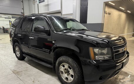 Chevrolet Tahoe III, 2008 год, 1 179 000 рублей, 3 фотография