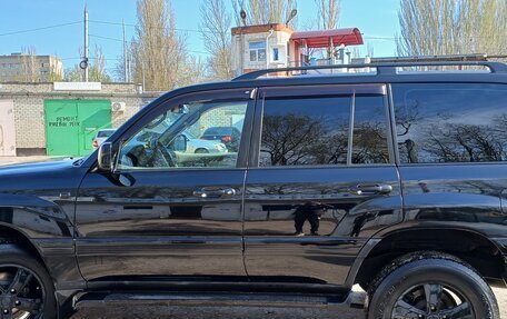 Toyota Land Cruiser 100 рестайлинг 2, 2002 год, 1 700 000 рублей, 3 фотография