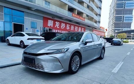 Toyota Camry, 2024 год, 3 554 000 рублей, 10 фотография